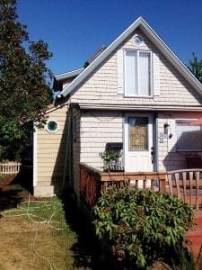 home-remodeling-front-entry-before